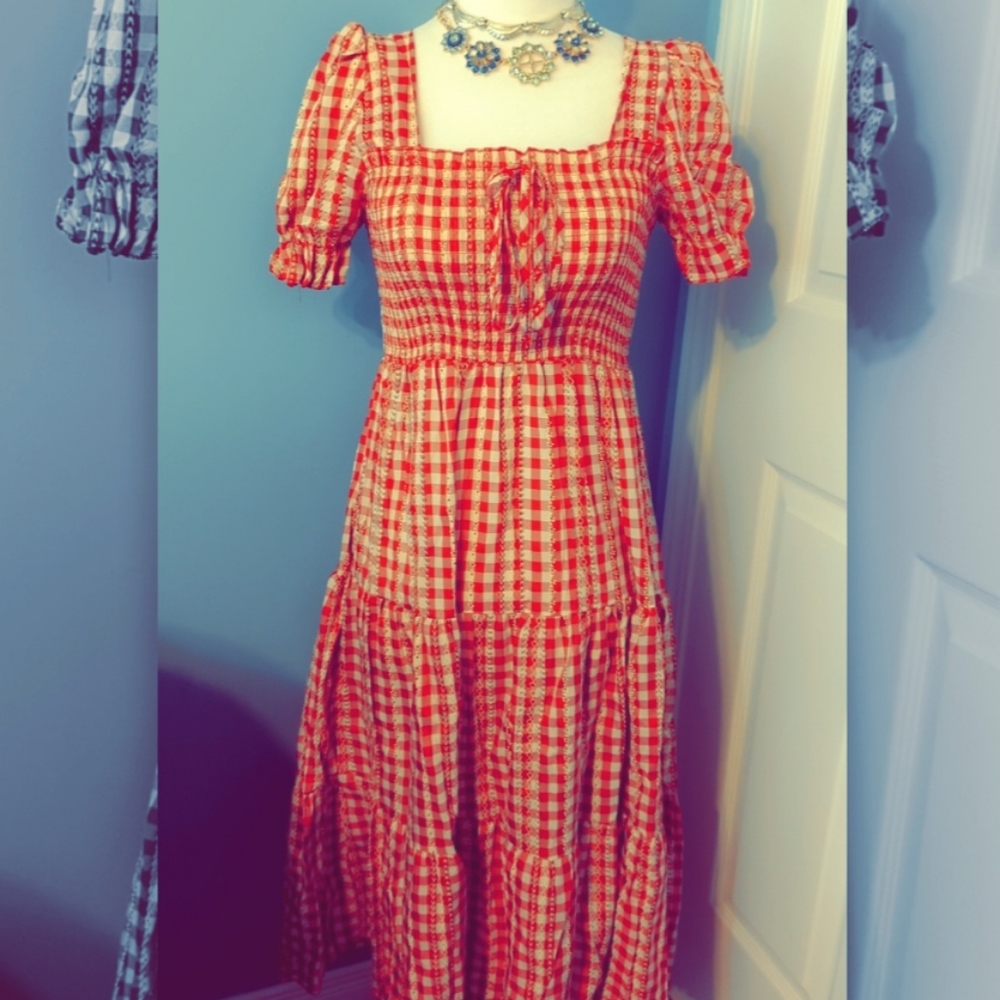 MIDI Dresses ❤️